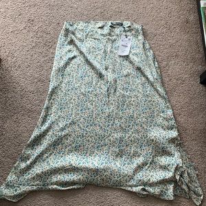Brand new Zara XL floral skirt